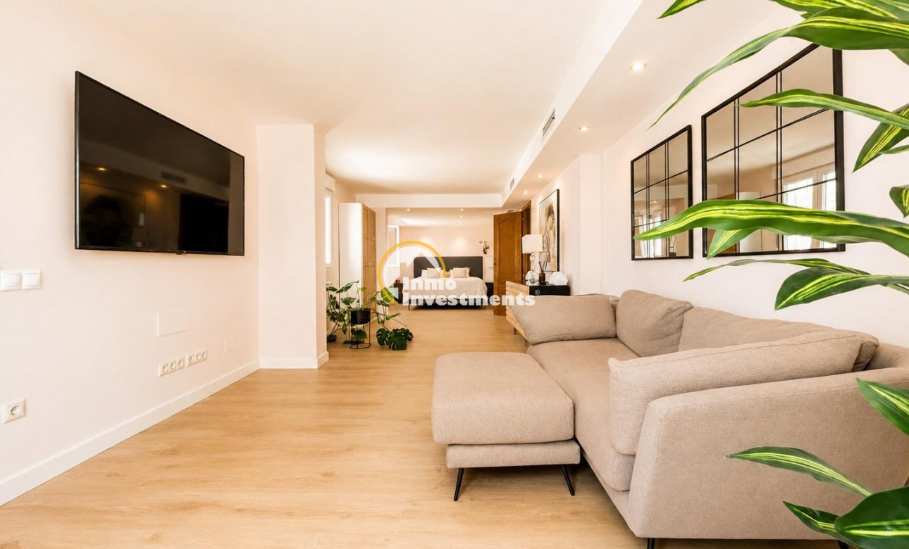 Reventa - Chalet independiente - Campoamor