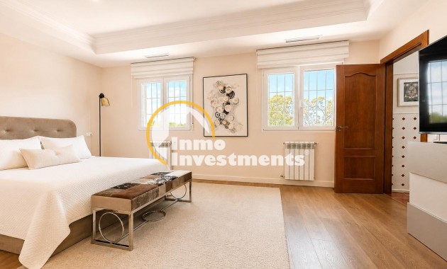Reventa - Chalet independiente - Campoamor