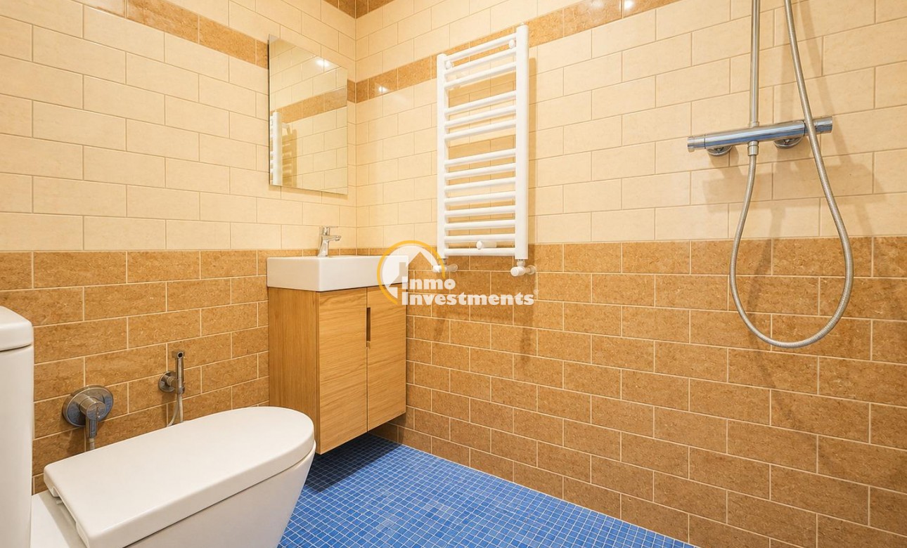 Reventa - Chalet independiente - Campoamor