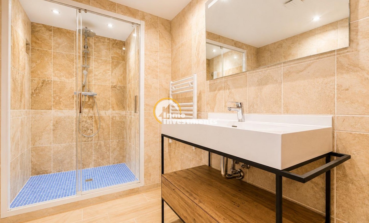 Reventa - Chalet independiente - Campoamor