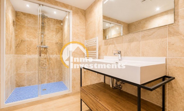 Reventa - Chalet independiente - Campoamor