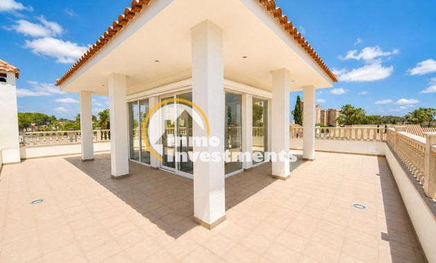 Reventa - Chalet independiente - Campoamor