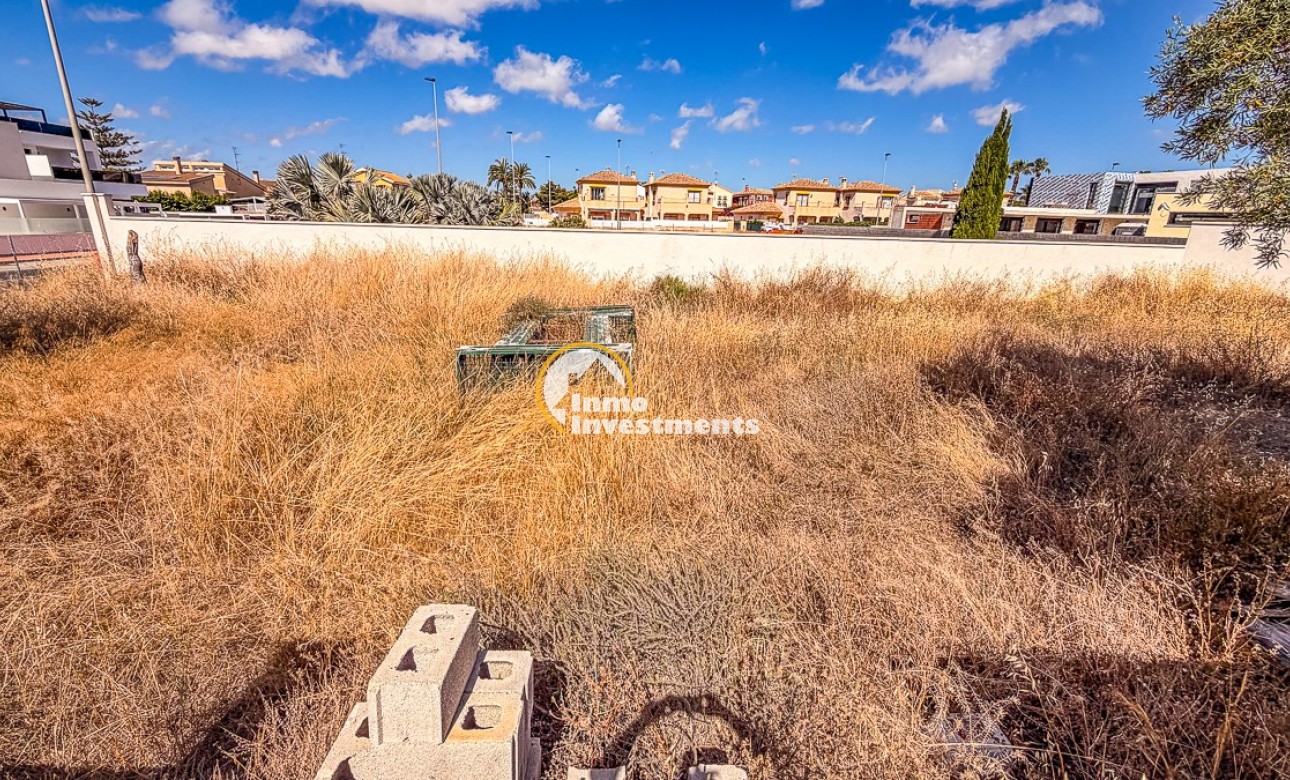 Bestaande bouw - Terrein - SANTIAGO DE LA RIBERA - zona san blas