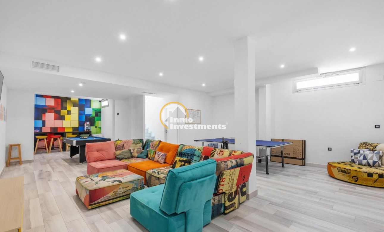Bestaande bouw - Villa - Campoamor - Lomas de Cabo Roig