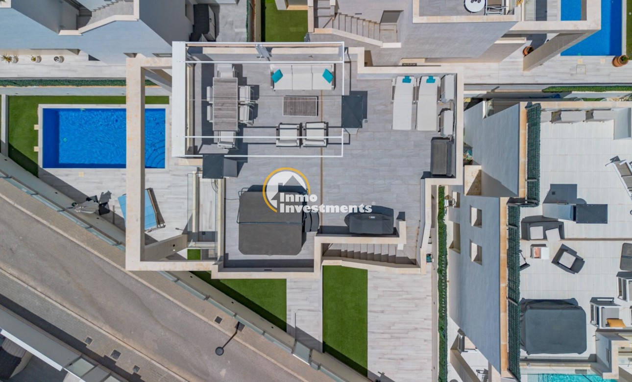 Bestaande bouw - Villa - Campoamor - Lomas de Cabo Roig