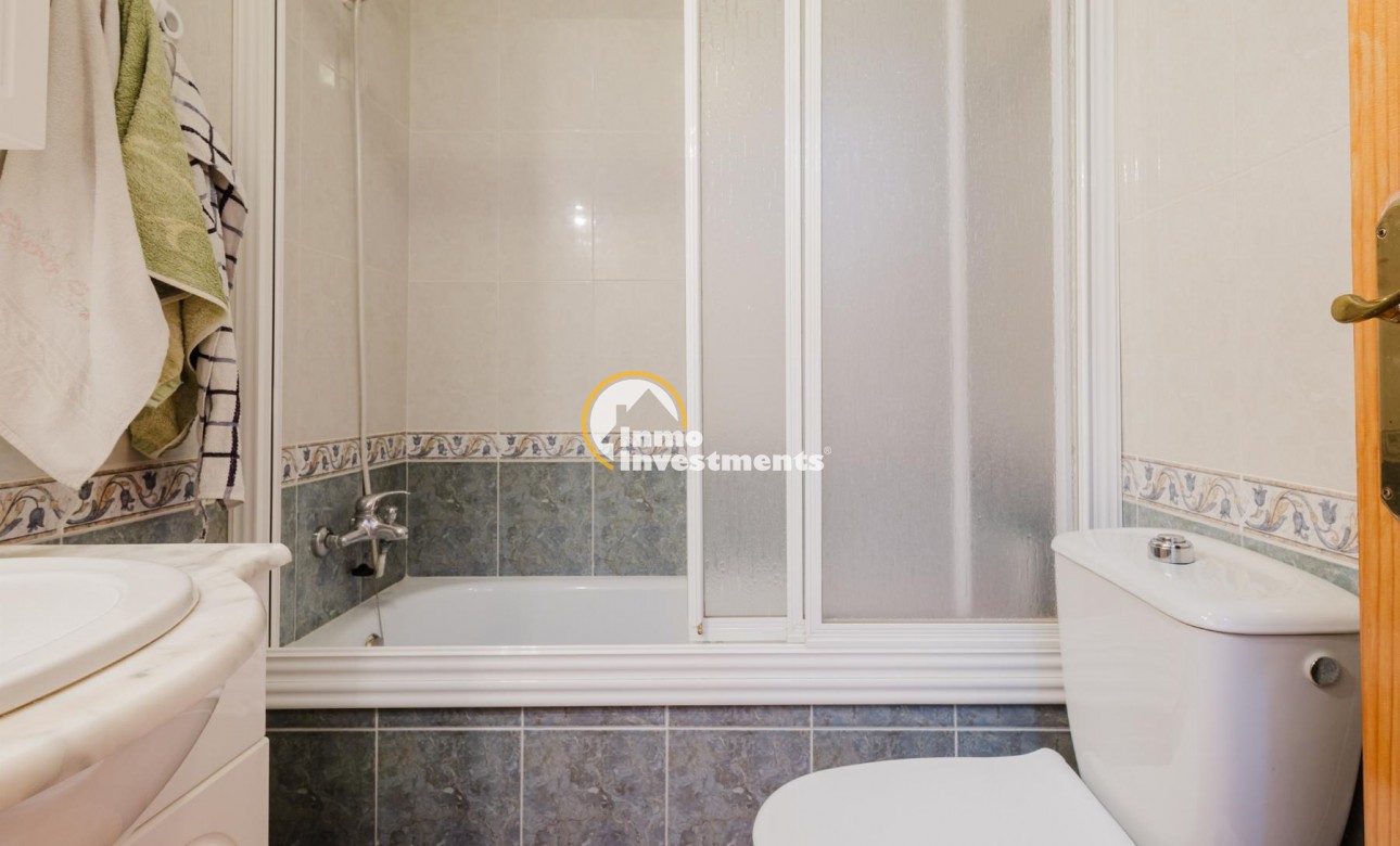 Bestaande bouw - Appartement - Torrevieja - Playa del Acequion