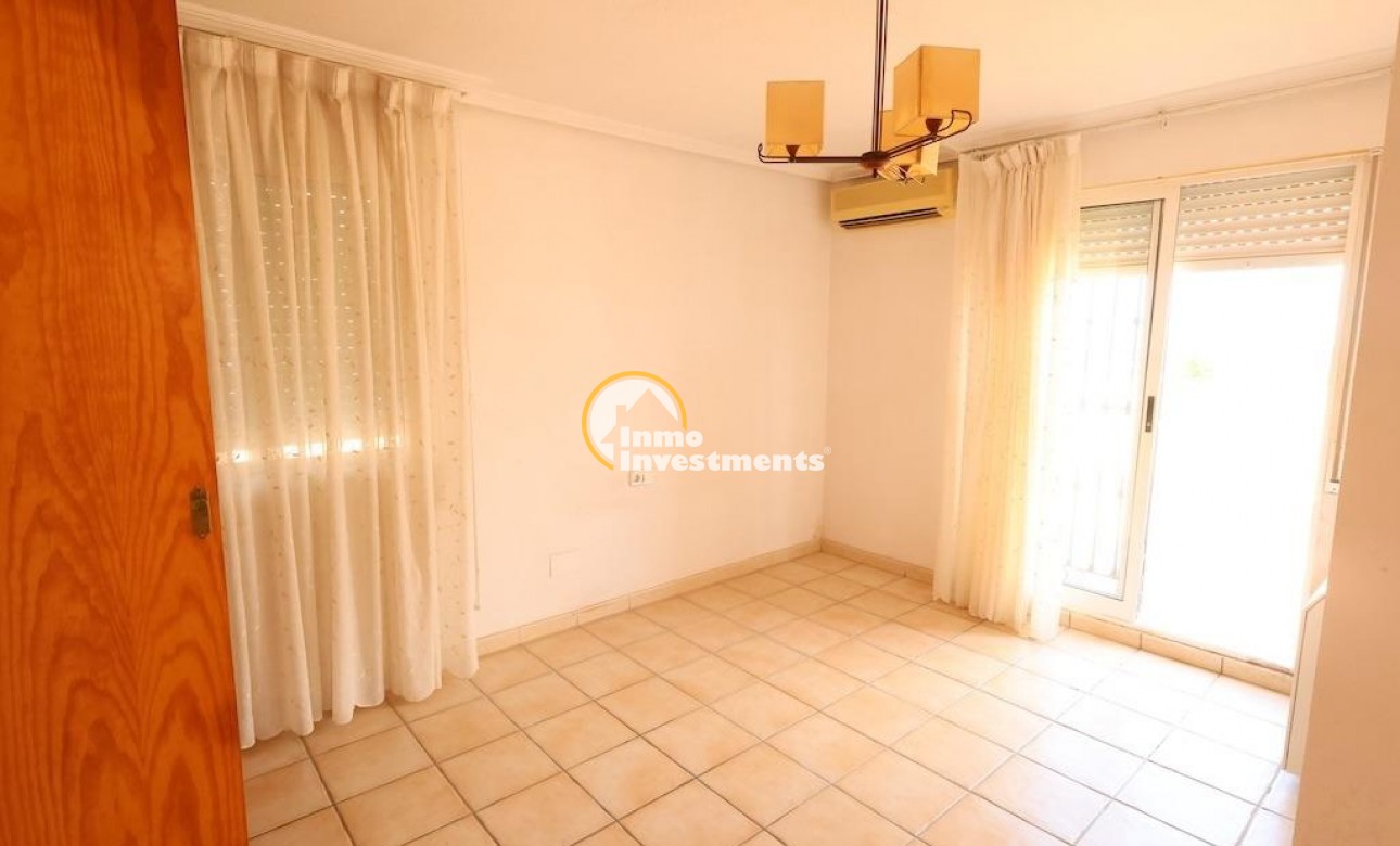 Reventa - Chalet adosado - Los Balcones