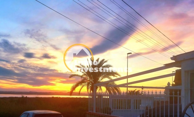 Resale - Bungalow - Torrevieja - Torretas