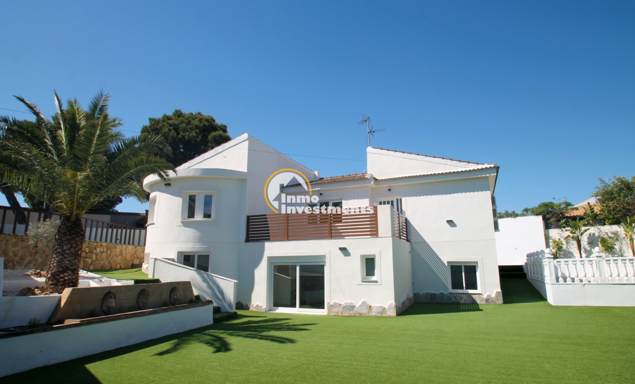 Resale - Villa - Detached - Los Balcones