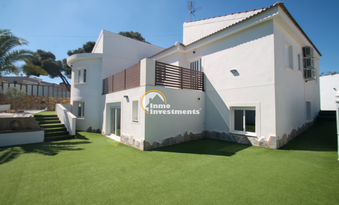 Resale - Villa - Detached - Los Balcones