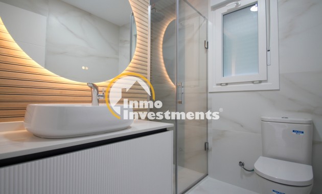 Resale - Villa - Detached - Los Balcones