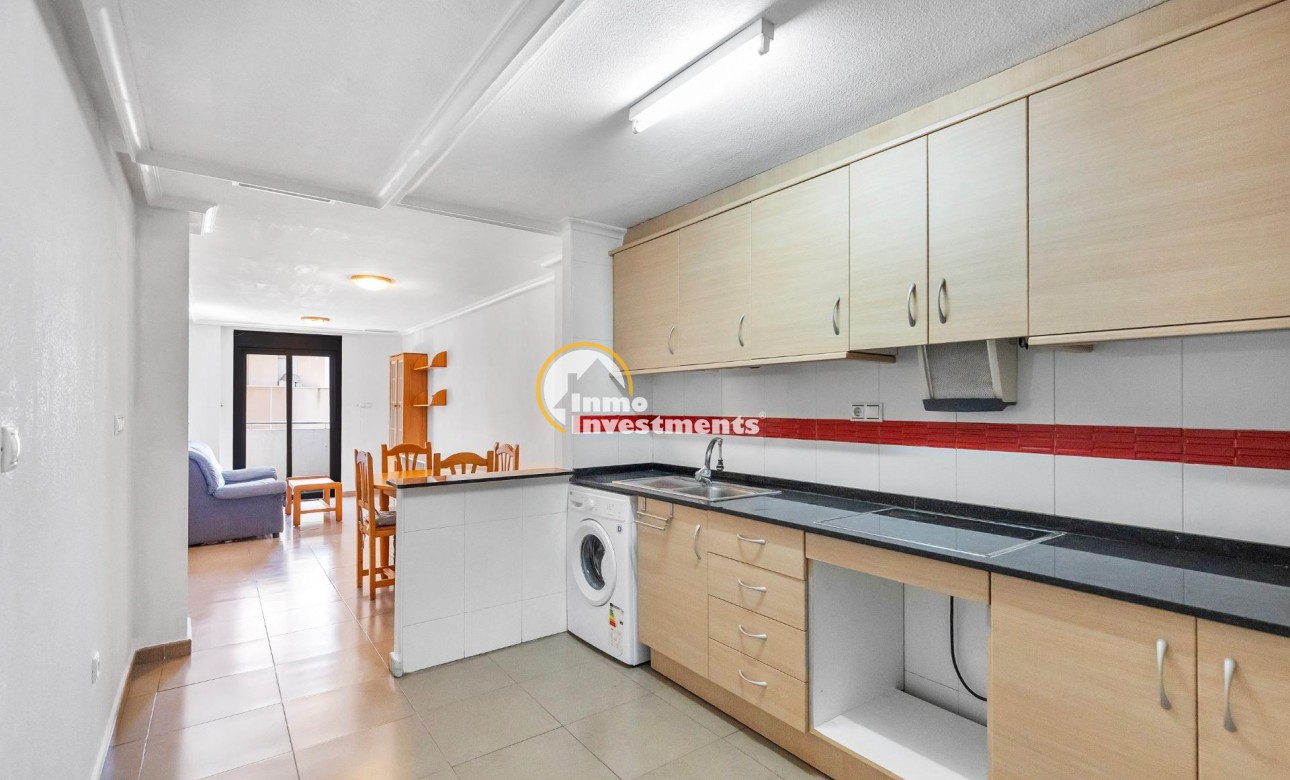 Resale - Apartment - Torrevieja