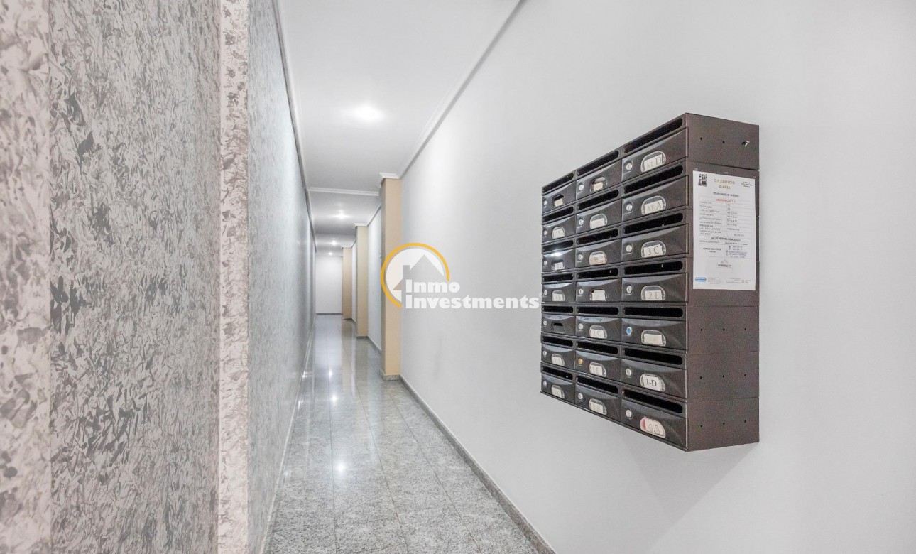 Resale - Apartment - Torrevieja