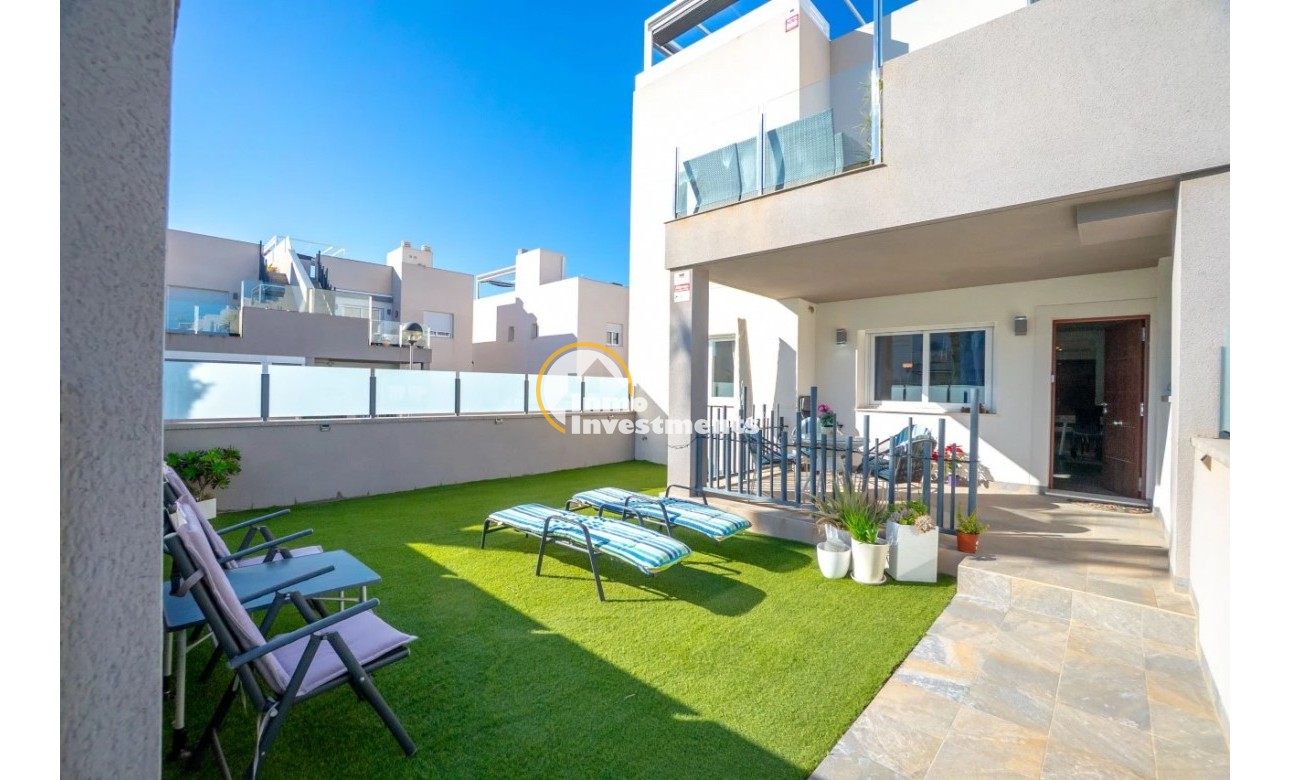 Reventa - Apartamento - Torrevieja - Aguas Nuevas