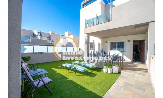 Reventa - Apartamento - Torrevieja - Aguas Nuevas