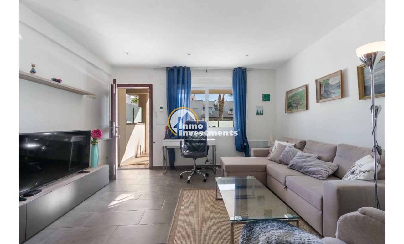 Reventa - Apartamento - Torrevieja - Aguas Nuevas