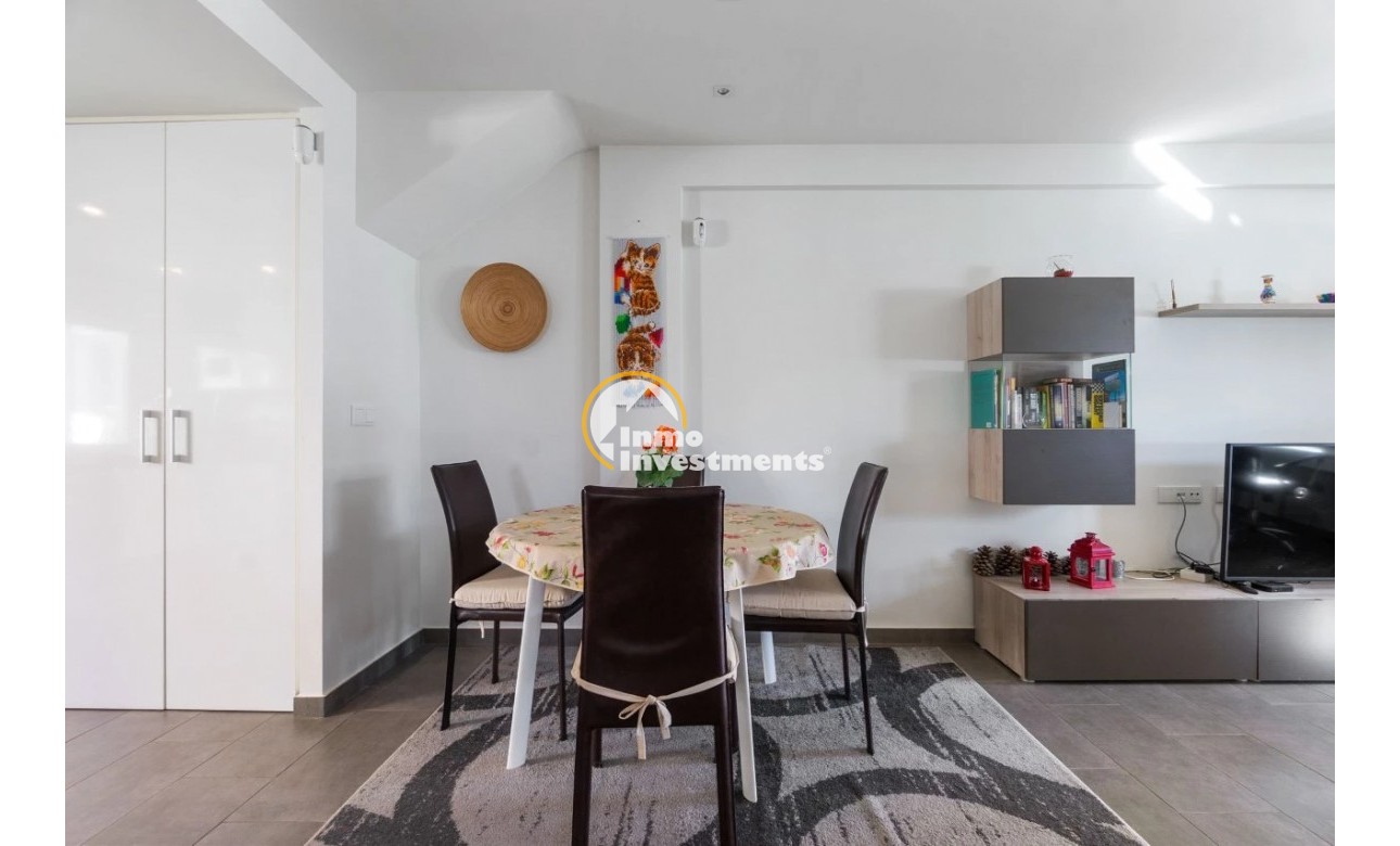 Reventa - Apartamento - Torrevieja - Aguas Nuevas