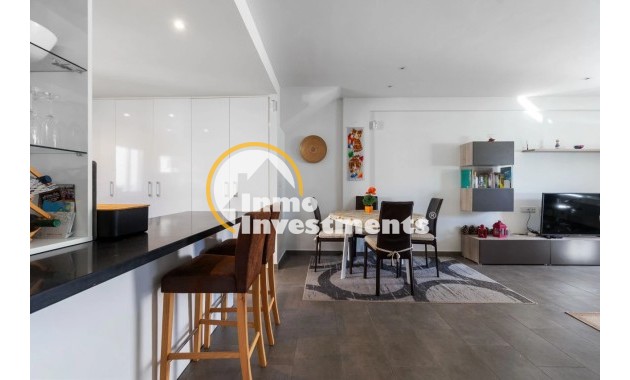 Reventa - Apartamento - Torrevieja - Aguas Nuevas