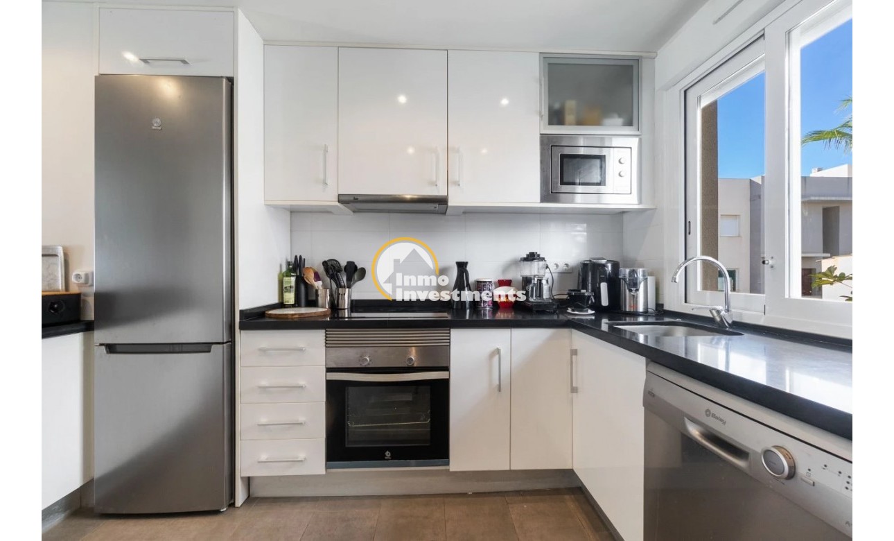 Reventa - Apartamento - Torrevieja - Aguas Nuevas