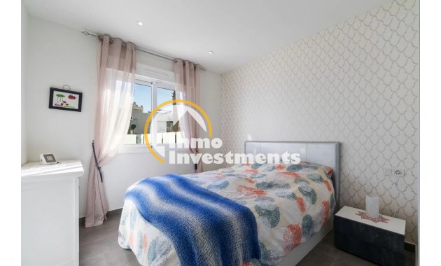Reventa - Apartamento - Torrevieja - Aguas Nuevas