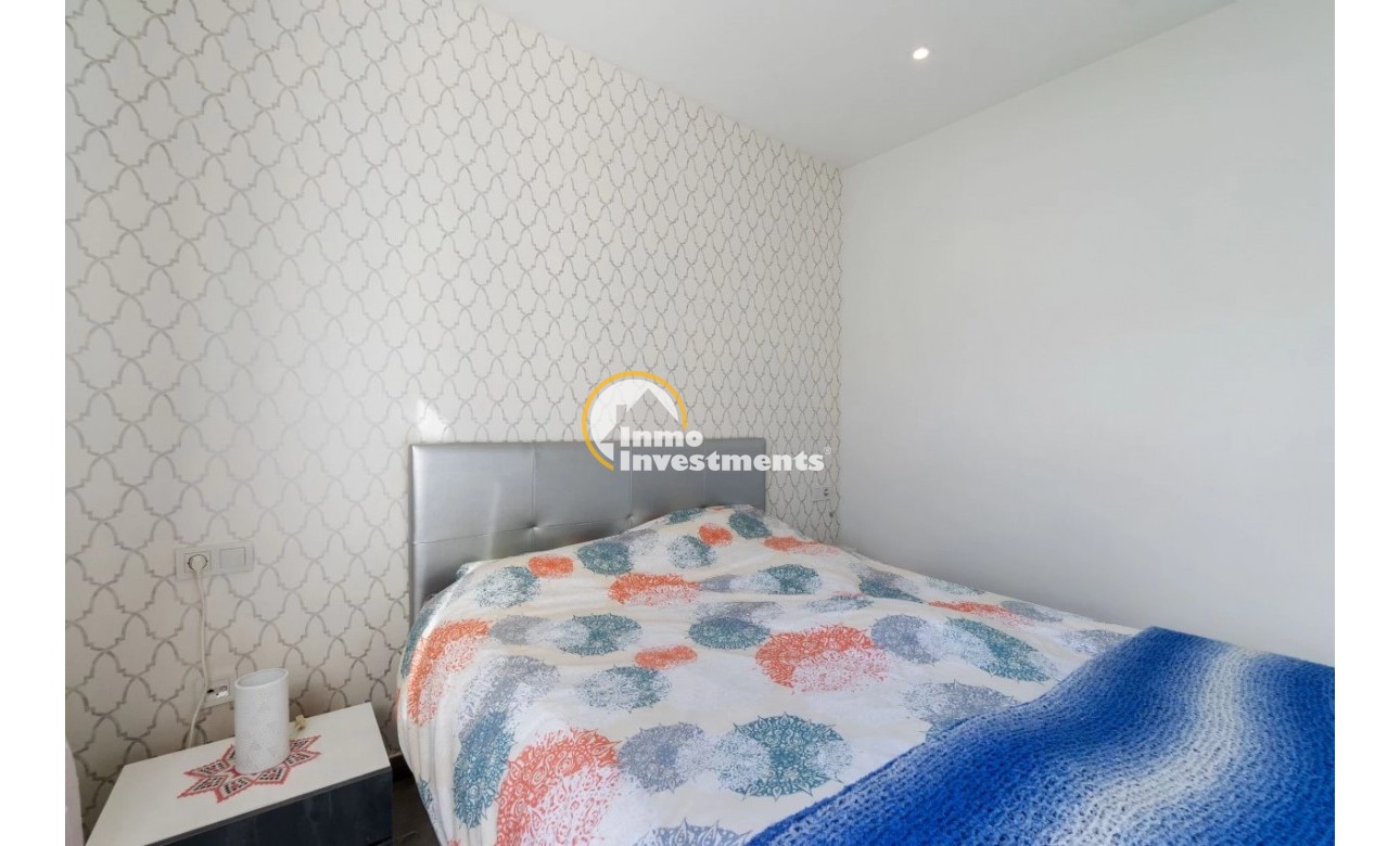 Reventa - Apartamento - Torrevieja - Aguas Nuevas