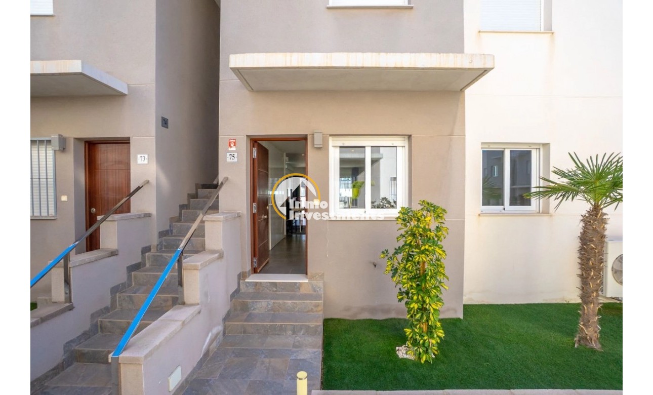 Reventa - Apartamento - Torrevieja - Aguas Nuevas