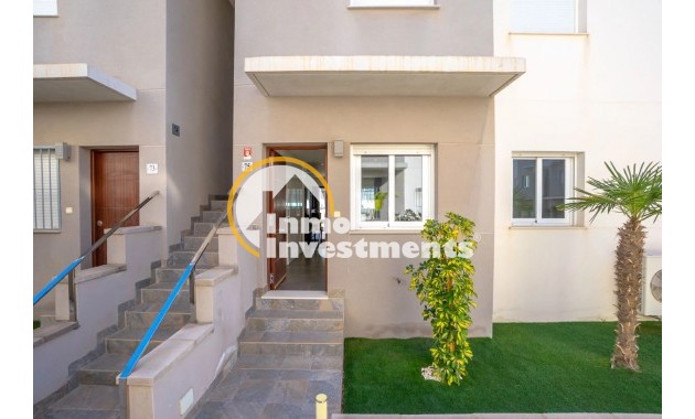 Reventa - Apartamento - Torrevieja - Aguas Nuevas