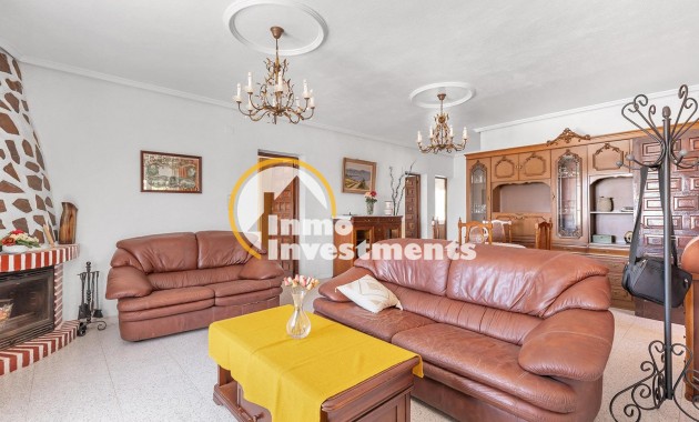 Resale - Villa - Ciudad Quesada