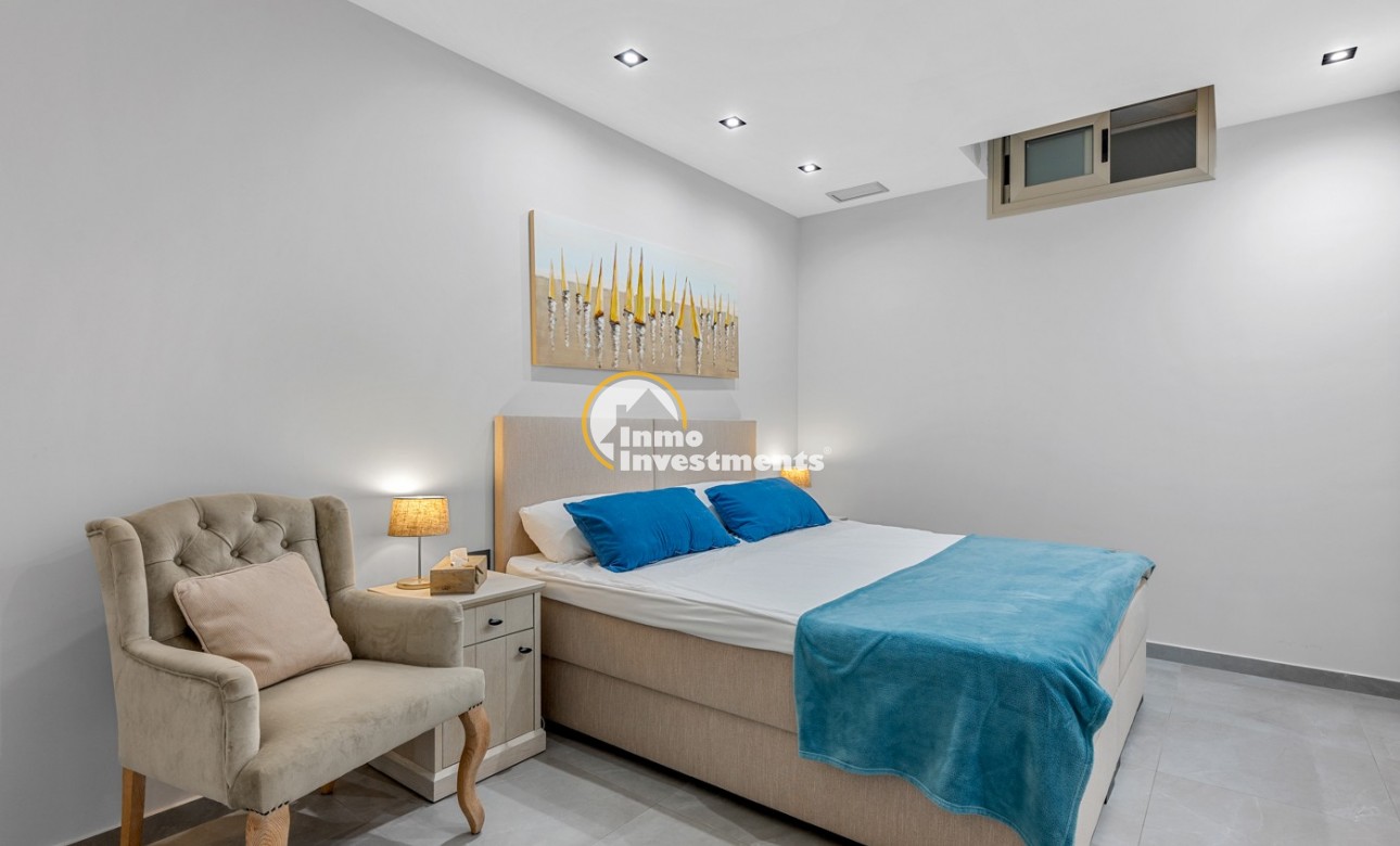 Reventa - Chalet independiente - Villamartin - Pau 26