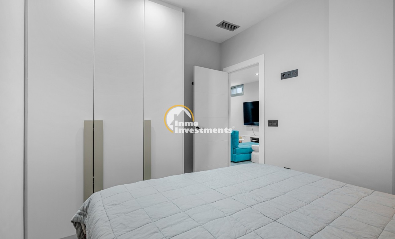 Reventa - Chalet independiente - Villamartin - Pau 26