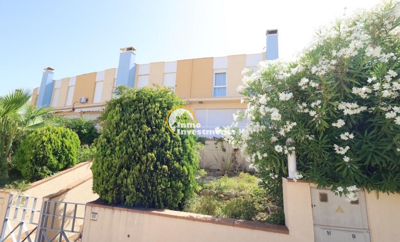 Bestaande bouw - Villa - Orihuela Costa - Agua Marina