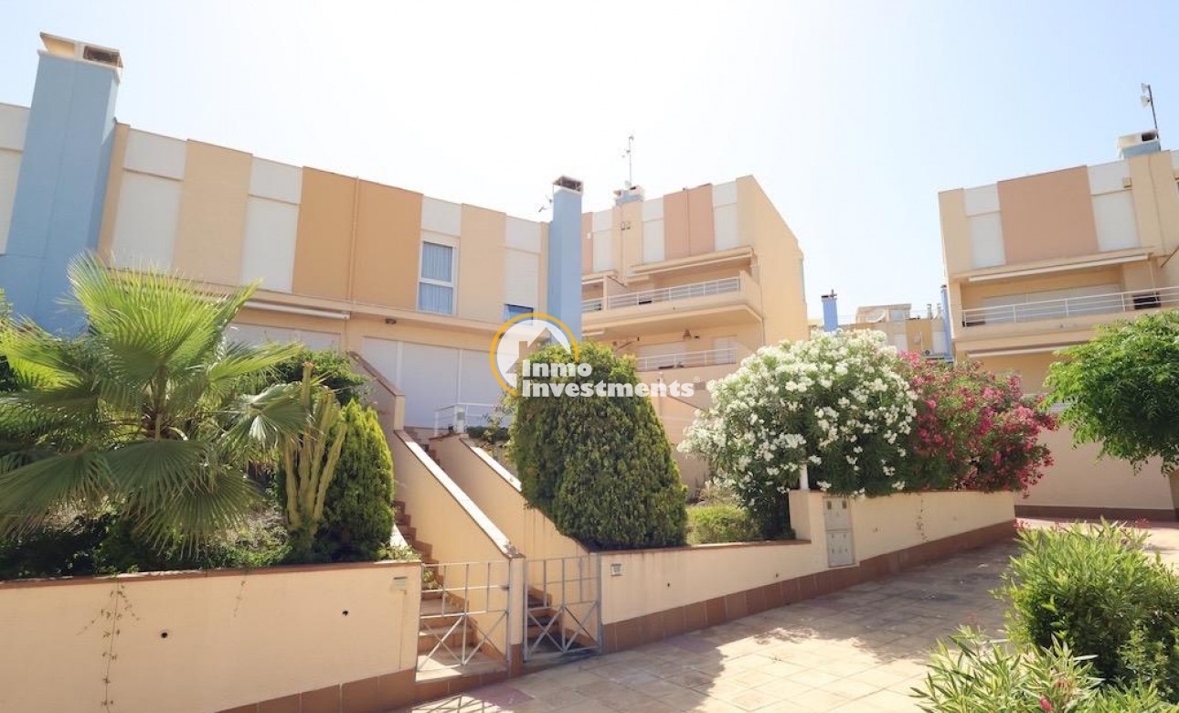 Bestaande bouw - Villa - Orihuela Costa - Agua Marina