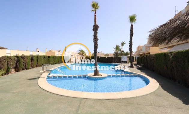 Bestaande bouw - Villa - Orihuela Costa - Agua Marina
