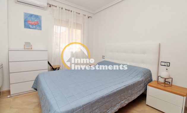 Reventa - Chalet adosado - San Miguel de Salinas - San Miguel.