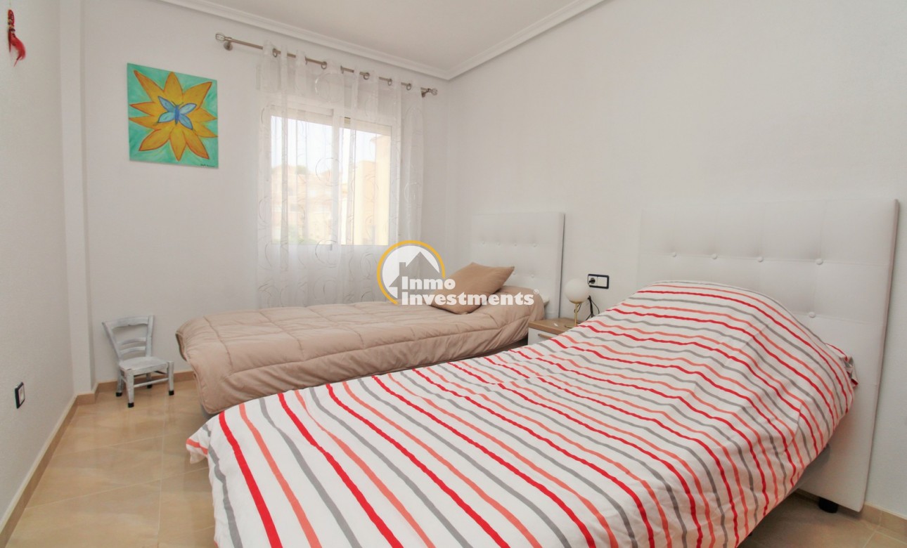 Reventa - Chalet adosado - San Miguel de Salinas - San Miguel.