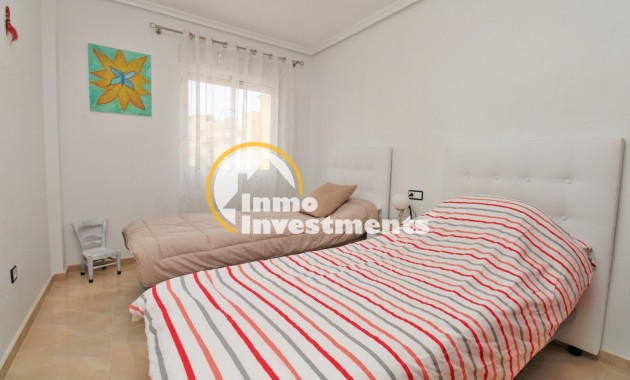 Reventa - Chalet adosado - San Miguel de Salinas - San Miguel.