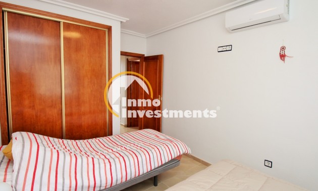 Reventa - Chalet adosado - San Miguel de Salinas - San Miguel.