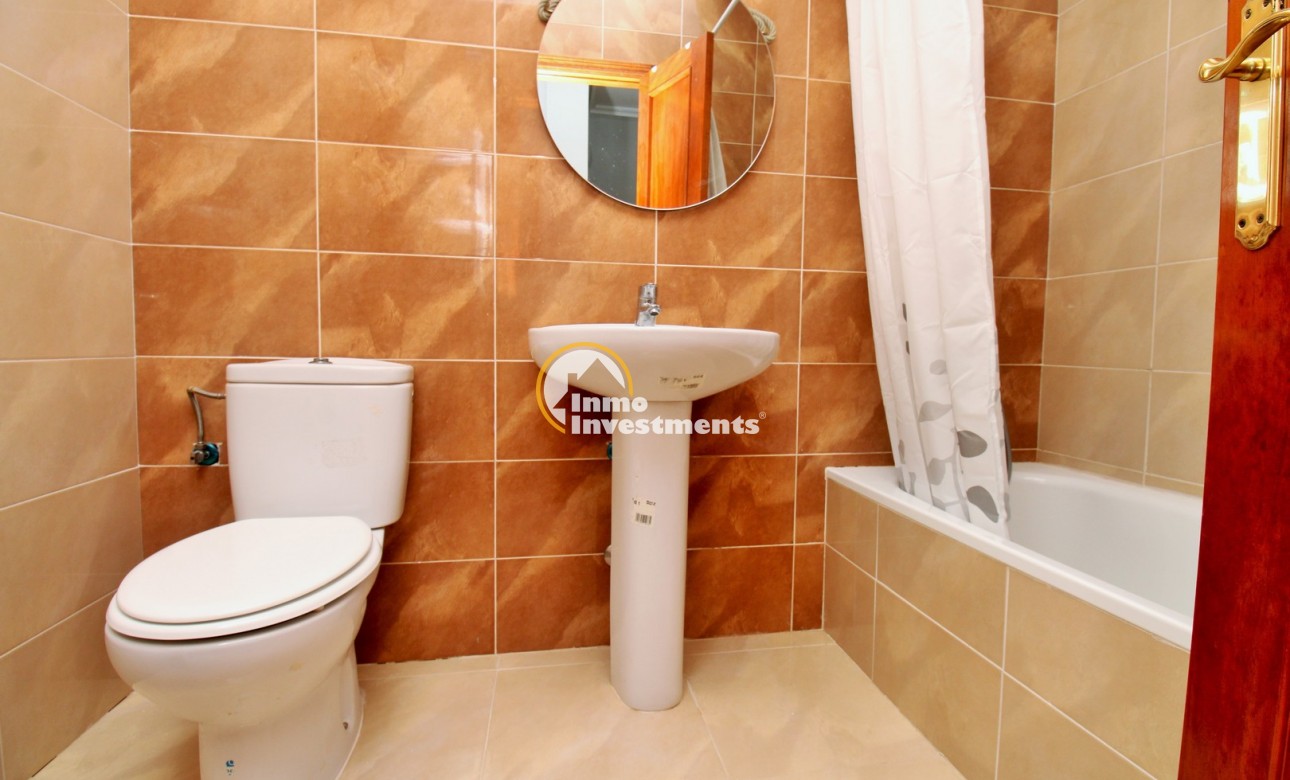 Reventa - Chalet adosado - San Miguel de Salinas - San Miguel.