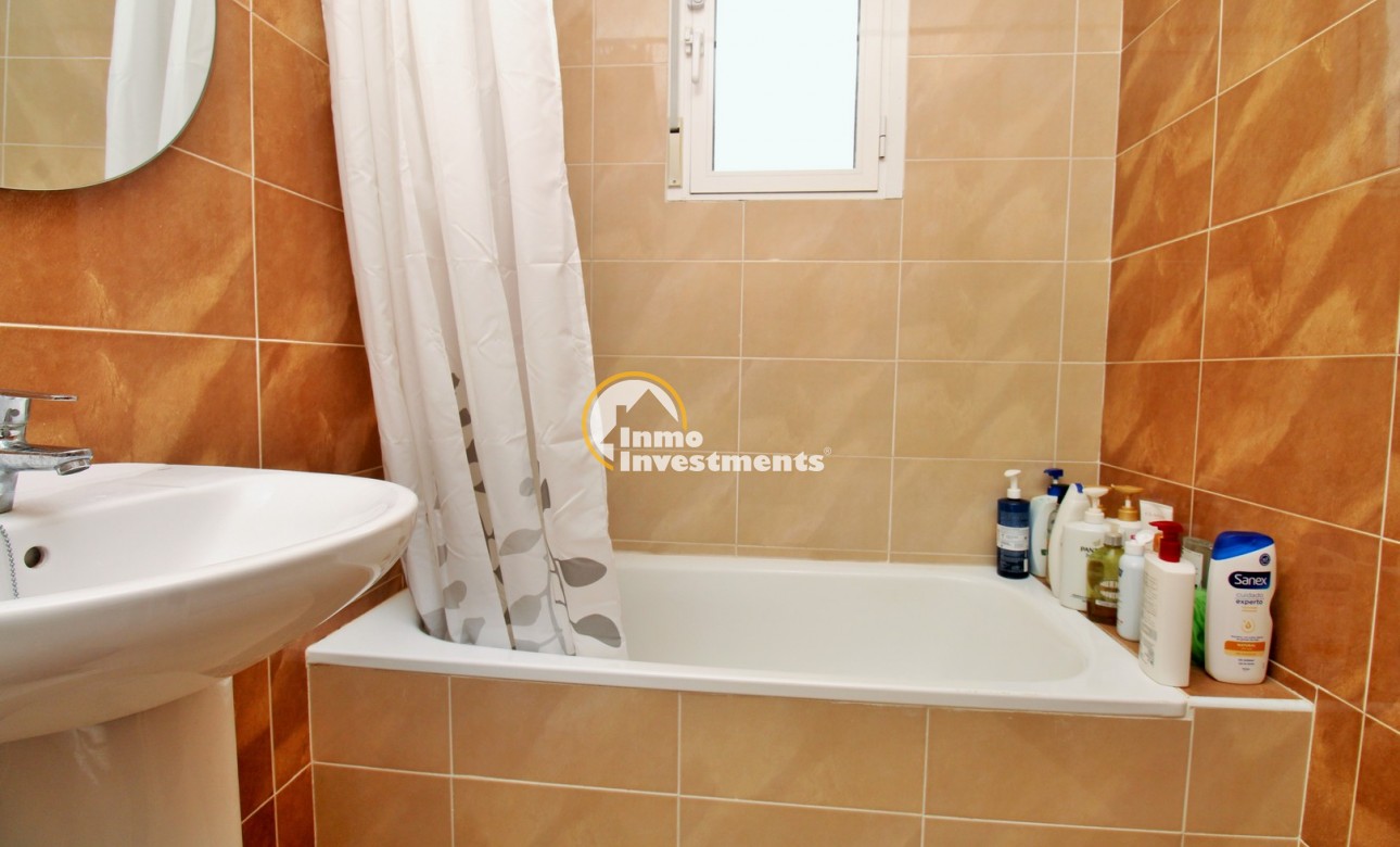 Reventa - Chalet adosado - San Miguel de Salinas - San Miguel.