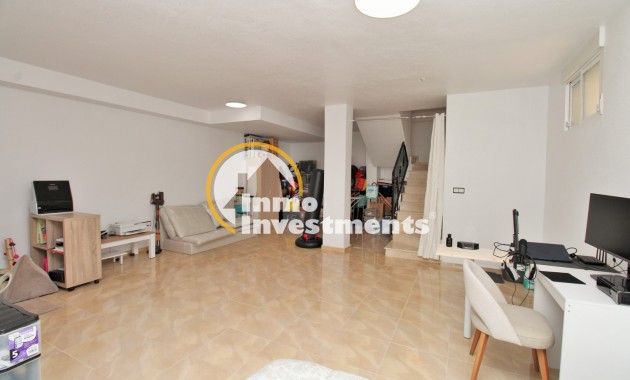 Reventa - Chalet adosado - San Miguel de Salinas - San Miguel.