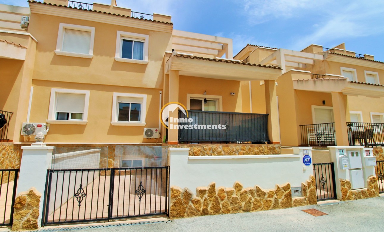Reventa - Chalet adosado - San Miguel de Salinas - San Miguel.