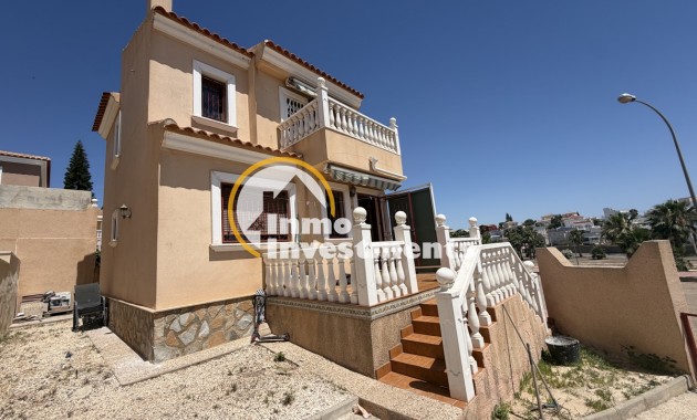 Gebrauchtimmobilien - Villa - Villamartin - Blue Lagoon