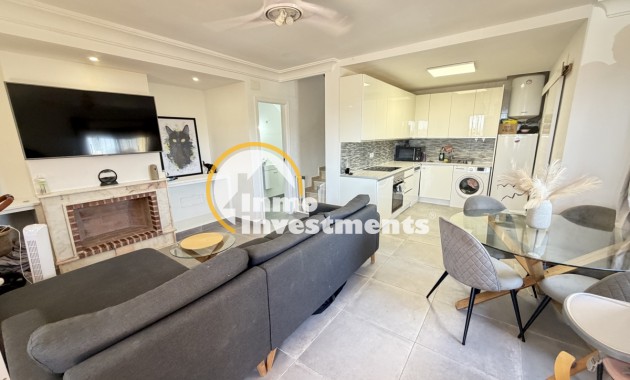 Gebrauchtimmobilien - Villa - Villamartin - Blue Lagoon