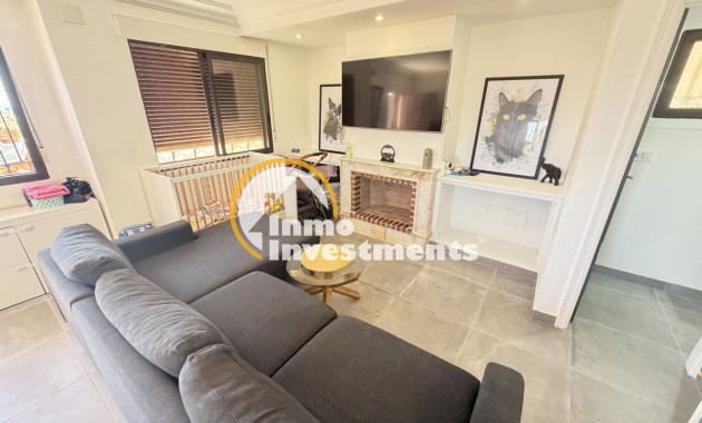 Gebrauchtimmobilien - Villa - Villamartin - Blue Lagoon