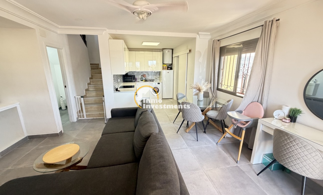 Gebrauchtimmobilien - Villa - Villamartin - Blue Lagoon