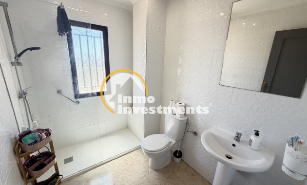 Gebrauchtimmobilien - Villa - Villamartin - Blue Lagoon