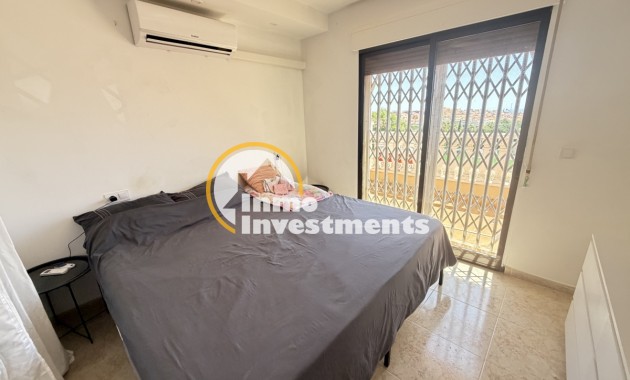 Gebrauchtimmobilien - Villa - Villamartin - Blue Lagoon