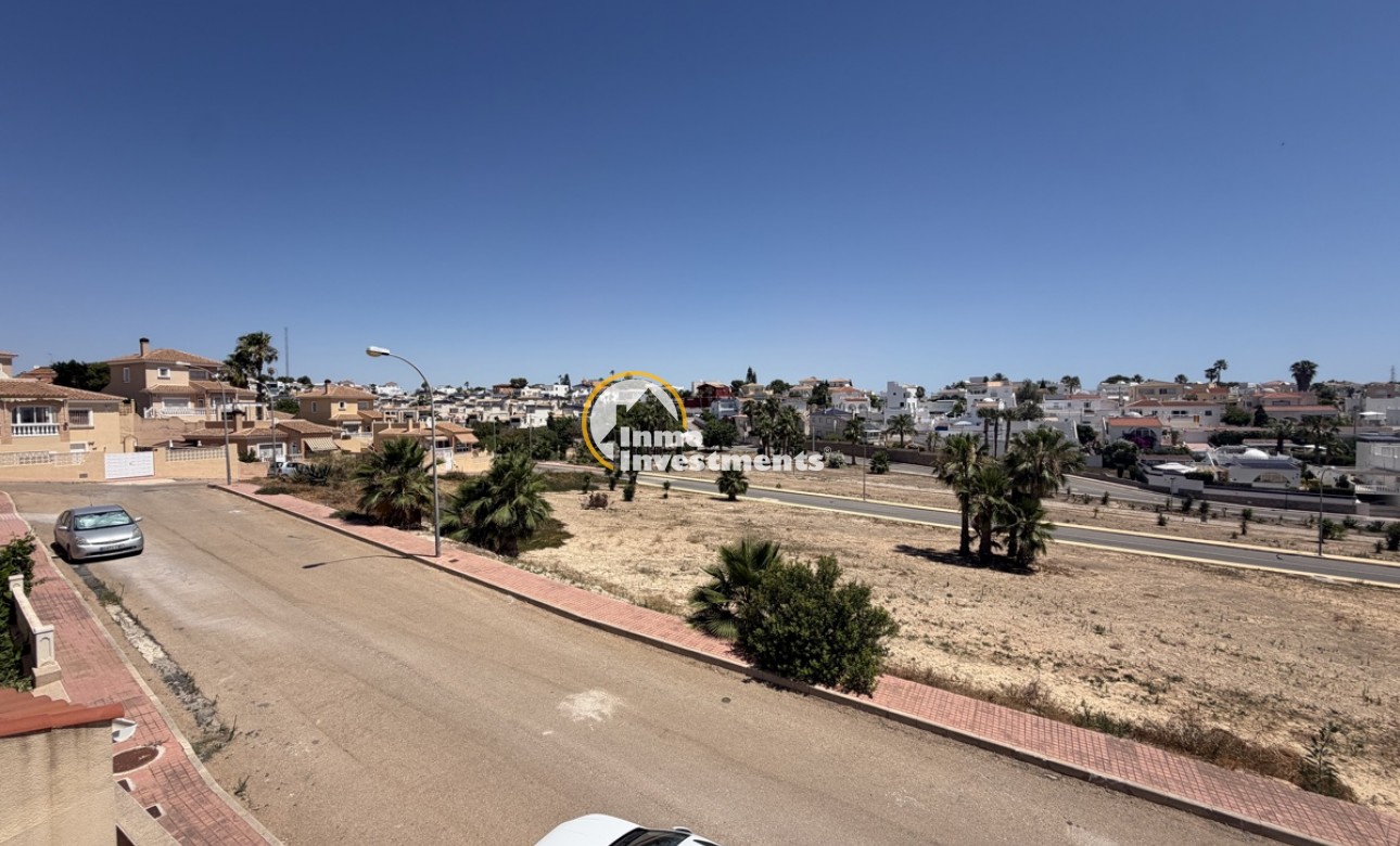 Gebrauchtimmobilien - Villa - Villamartin - Blue Lagoon