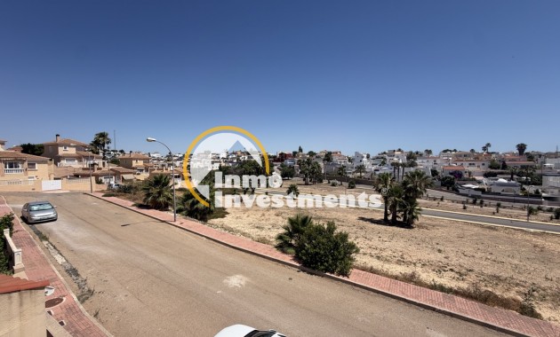 Gebrauchtimmobilien - Villa - Villamartin - Blue Lagoon