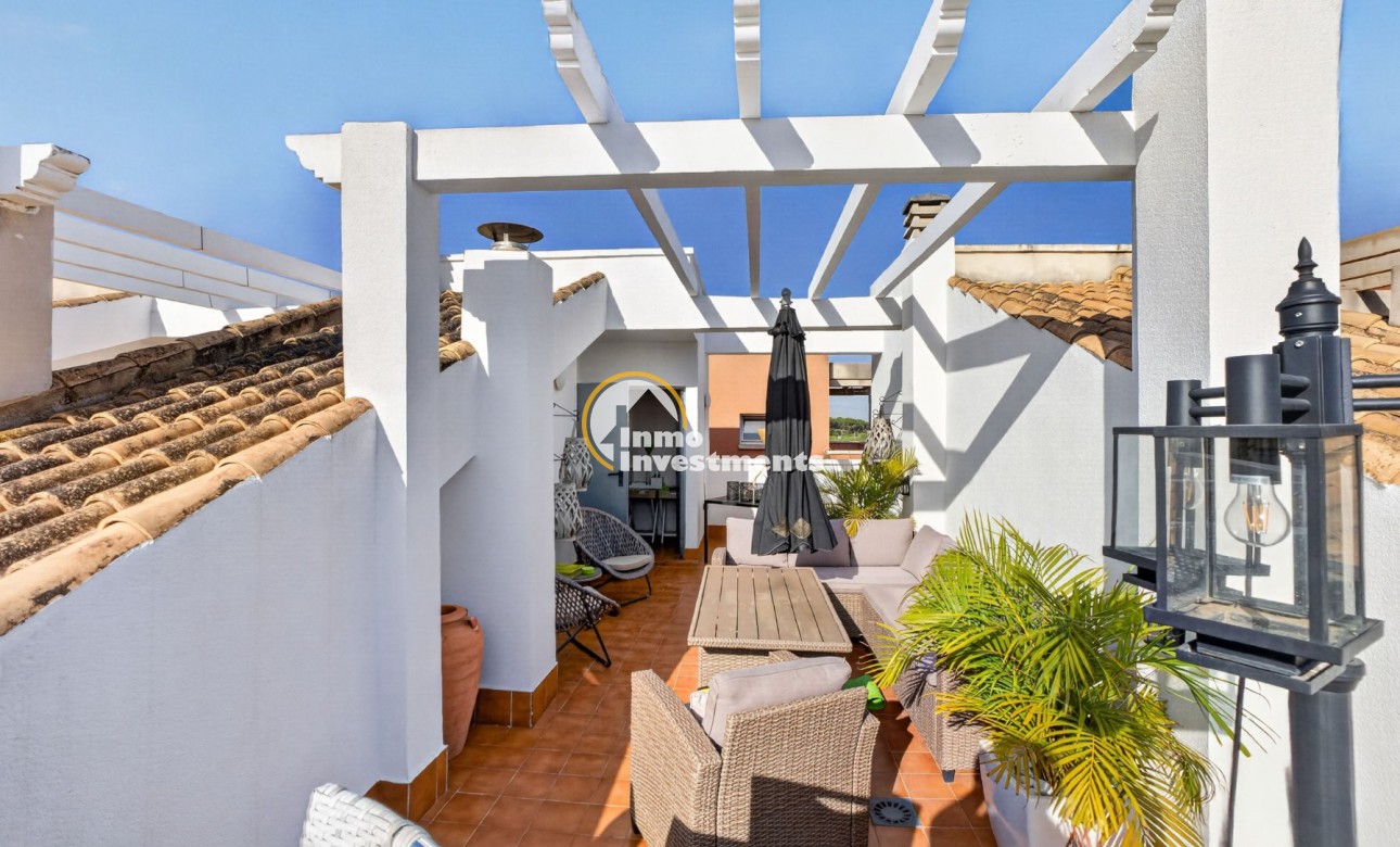 Reventa - Chalet adosado - Bigastro